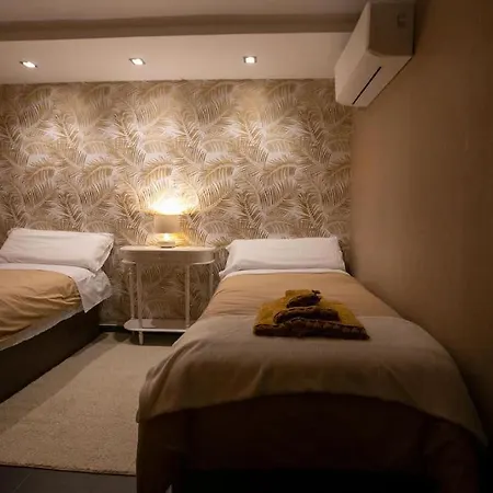 Gran De Gracia Modernista Apartment Barcelona