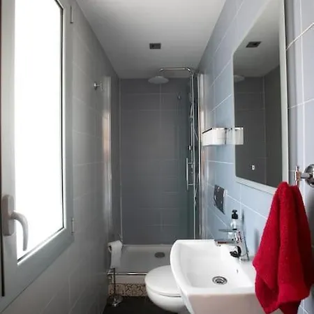 Gran De Gracia Modernista Barcelona