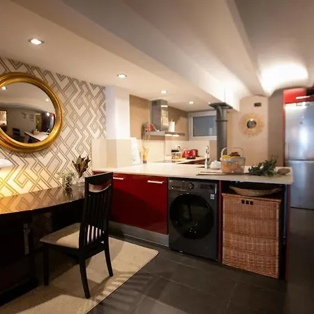 Gran De Gracia Modernista Apartment Barcelona